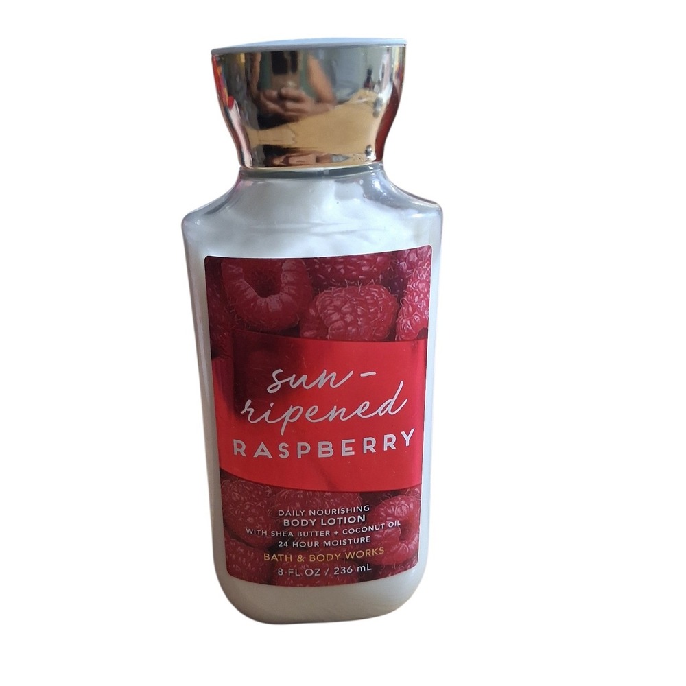Rare Bath & Body Works Women's Sun-ripened Raspberry Daily 24hr Nourising Lotion